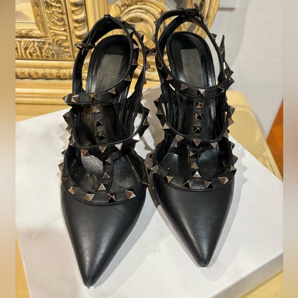 Valentino Garavani Rockstud Ankle Strap Pumps 100MM, Size: 37.5 - Picture 3 of 16